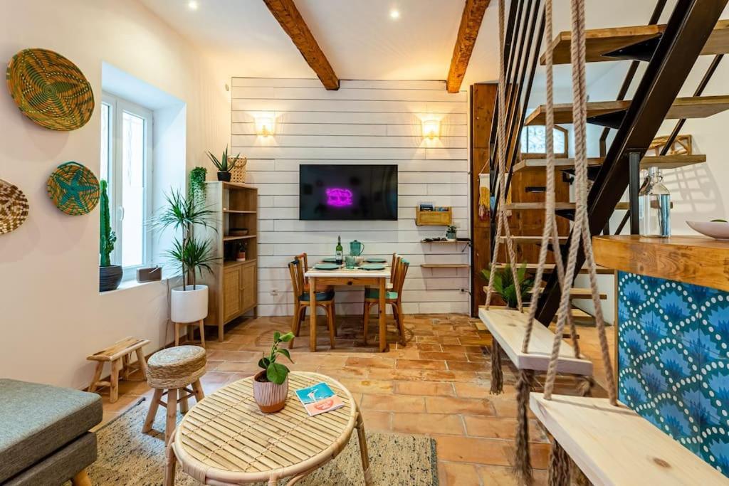 Ciotat Colada Beau Duplex Atypique A 50 M Du Port Classe 3 Etoiles Λα Σιοτά Εξωτερικό φωτογραφία